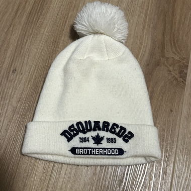 White Dsquared2 Beanie