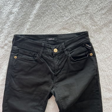 Schwarze Skinny-Jeans von Replay