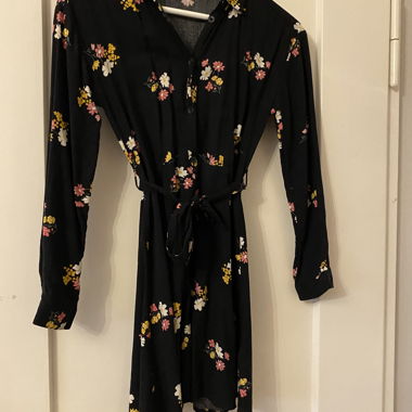 Sommerkleid mit Blumen
