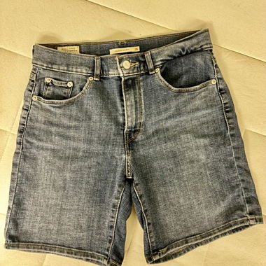 Levi's Women's Mid Length Classic Jean Shorts