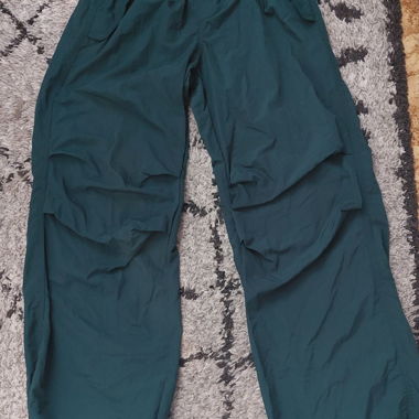 Parachute Pants 