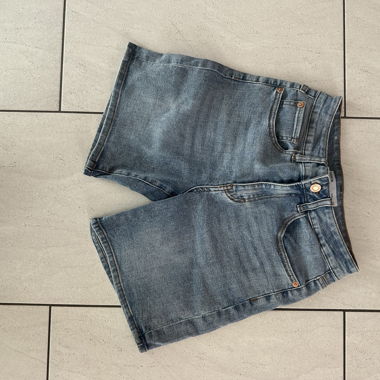 Bermuda-Jeans