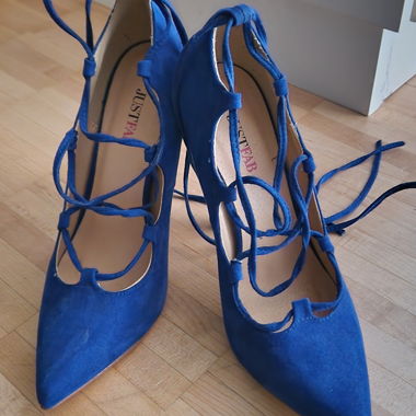 Escarpins à lacets