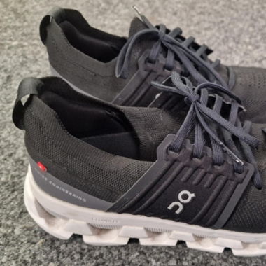On Sneaker gebraucht