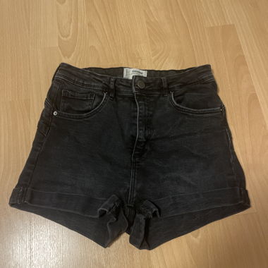 kurze schwarze shorts