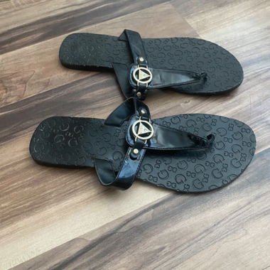 Sandali Guess neri