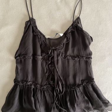 flowy zara top