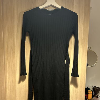 Robe pull noire 