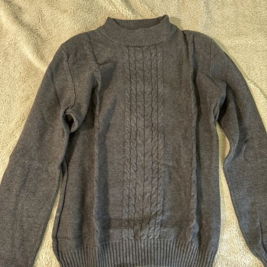 Cozy Pullover mit Details 