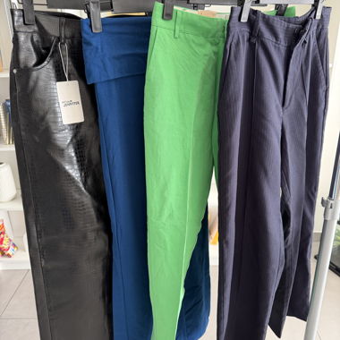 Lot de 4 pantalons 