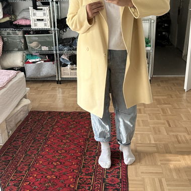 Theory Coat light yellow