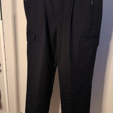 Schwarze Hosen