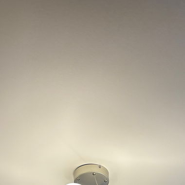 Luminaire au plafond