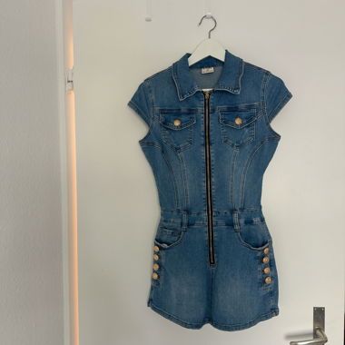 Combinaison en jean bleu marine
