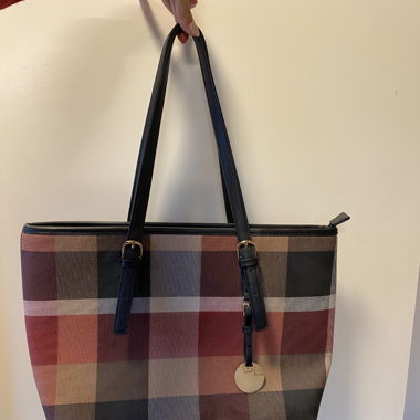 Handbag