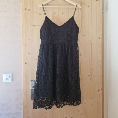 Kleid mit Spitze
