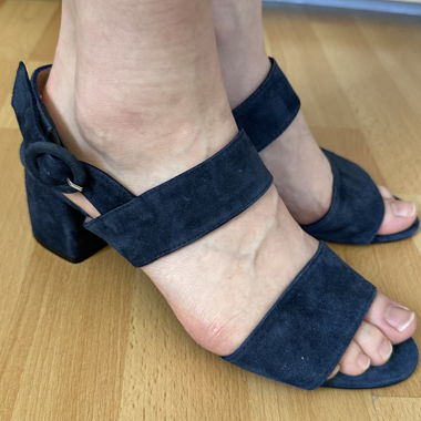 Sandales bleu marine 40 Madeleine, neuf 