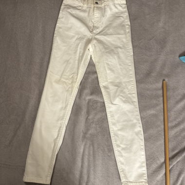 Jeans bianchi Zara