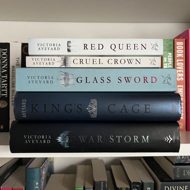Red Queen (complete) series - Victoria Aveyard