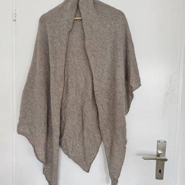 Light grey Cashmere poncho 