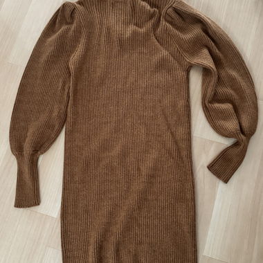 Knit dress