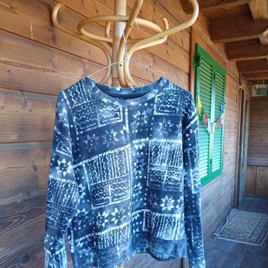 VINTAGE StaringatStars greyblue Batikprint Sweater