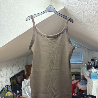Kleid