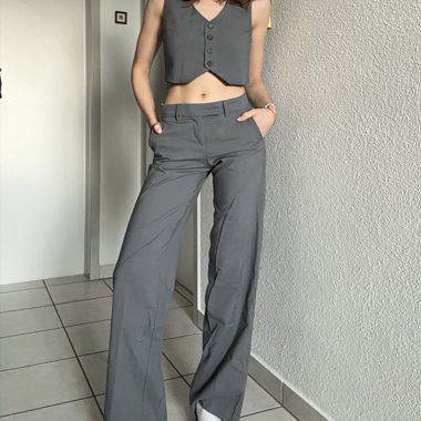 Pantaloni e gilet da completo a righe