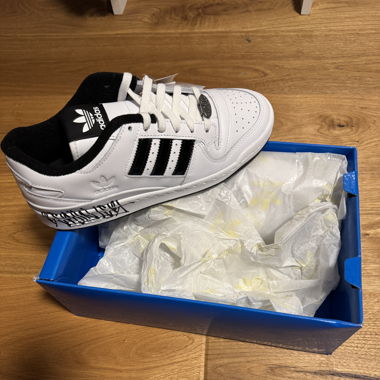 Adidas Capital Bra Edition