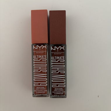 NYX Glossy Shots Duo