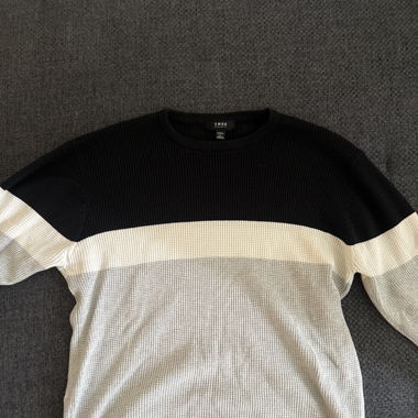 Pull taille L