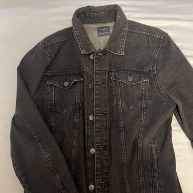 Schwarze Jeansjacke