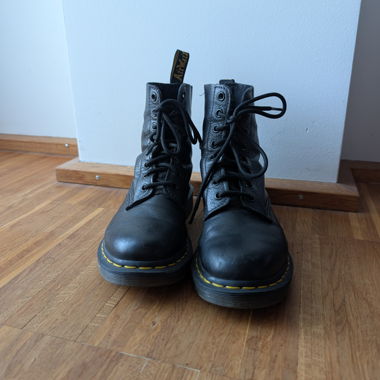 Dr. Martens 1460 PASCAL