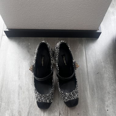 D&G Pumps 39