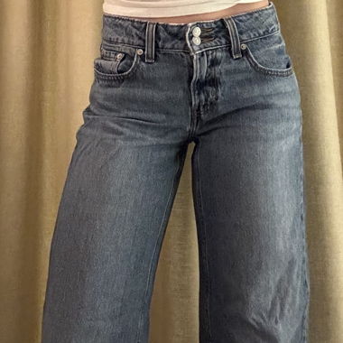 Levis Superlow Blue Jeans