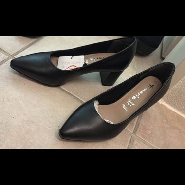 Escarpins en cuir - Taille 37 - NEUF