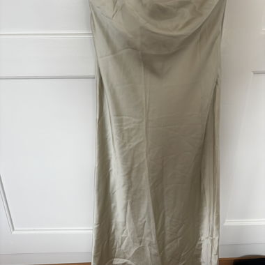 Zara Satin Maxikleid, Mint, Gr. S