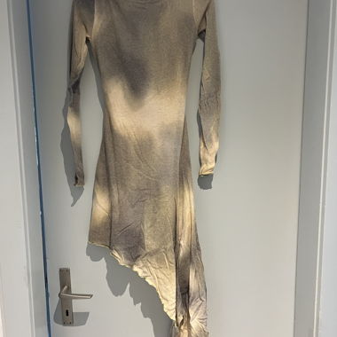 Backless summer dress