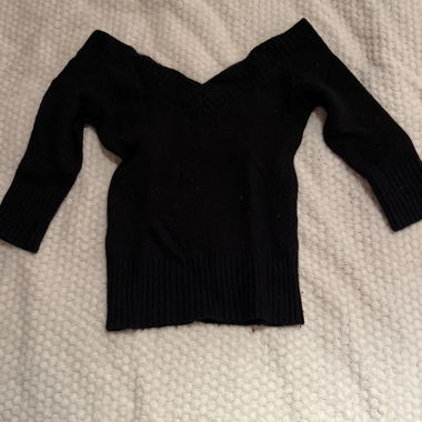 Maglione nero a coste