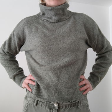 Vendo pullover verde acqua 