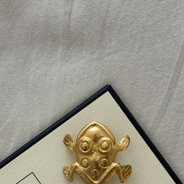 Vintage Alva Museum Frog Brooch 