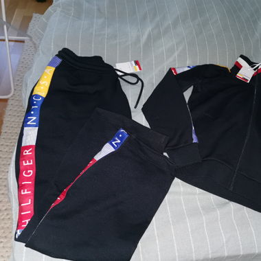Tommy Hilfiger Set neuf