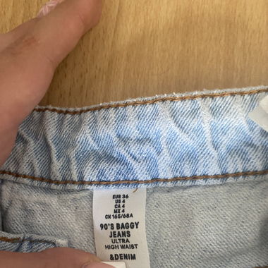Blaue 90‘s baggy jeans