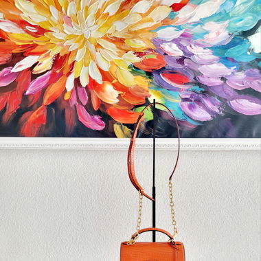 Lauren Ralph, elegant leather hand bag