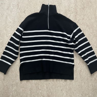 Zara gestreifter Pullover