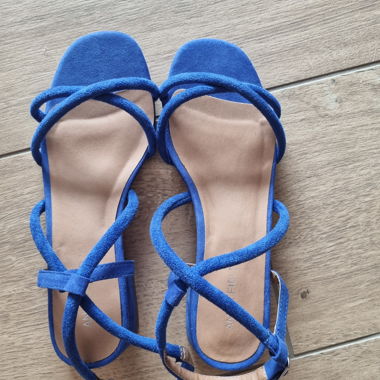 Women's Sandals 36 New
