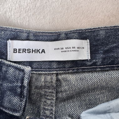 Bershka Wide-Leg Jeans