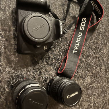 Canon 700D incl. 2 lenses