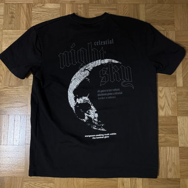 T-shirt con stampa sul retro