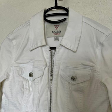 Weisse Jeansjacke von Guess